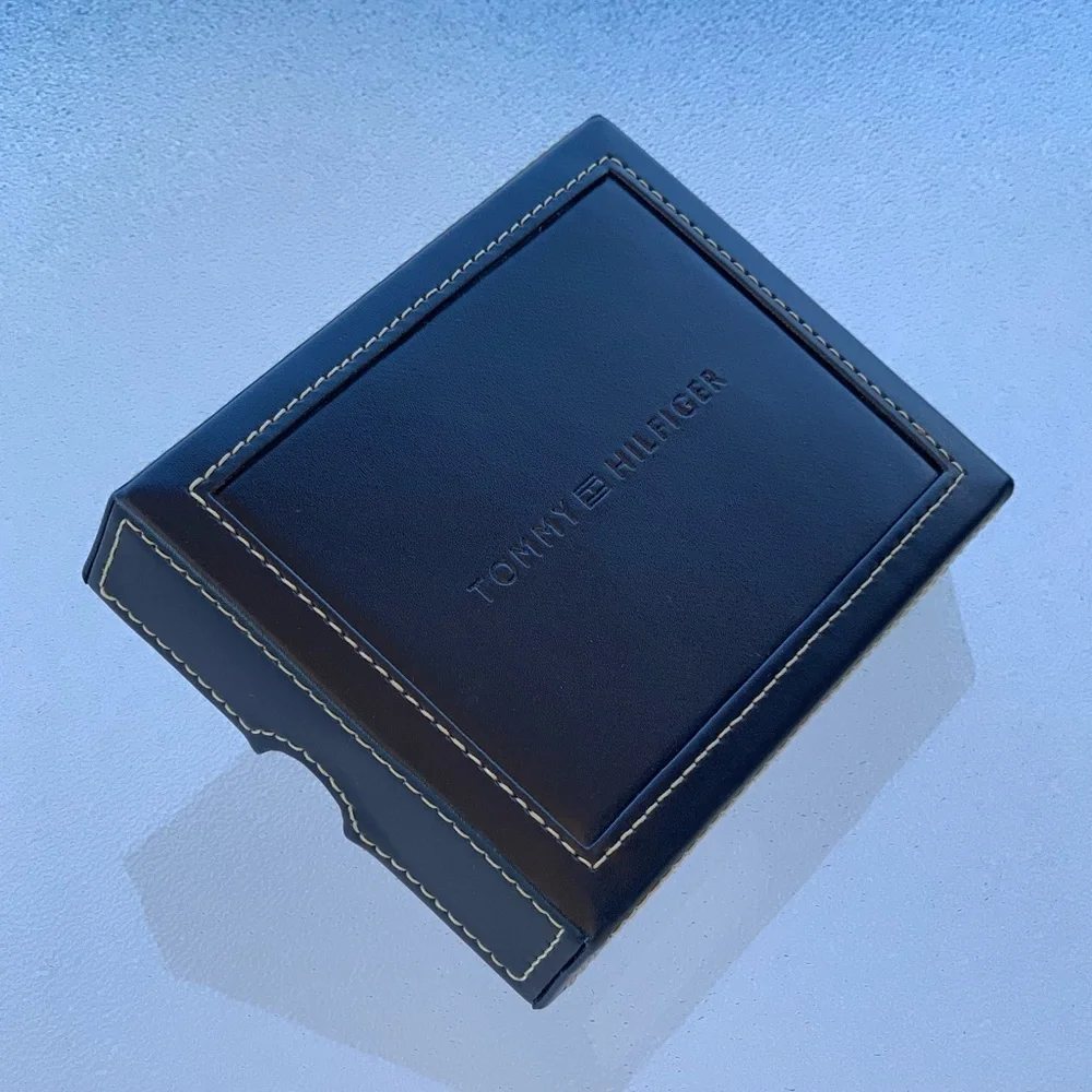 Tommy Hilfiger Navy Wallet Leather Gift Box ~ No Wallet